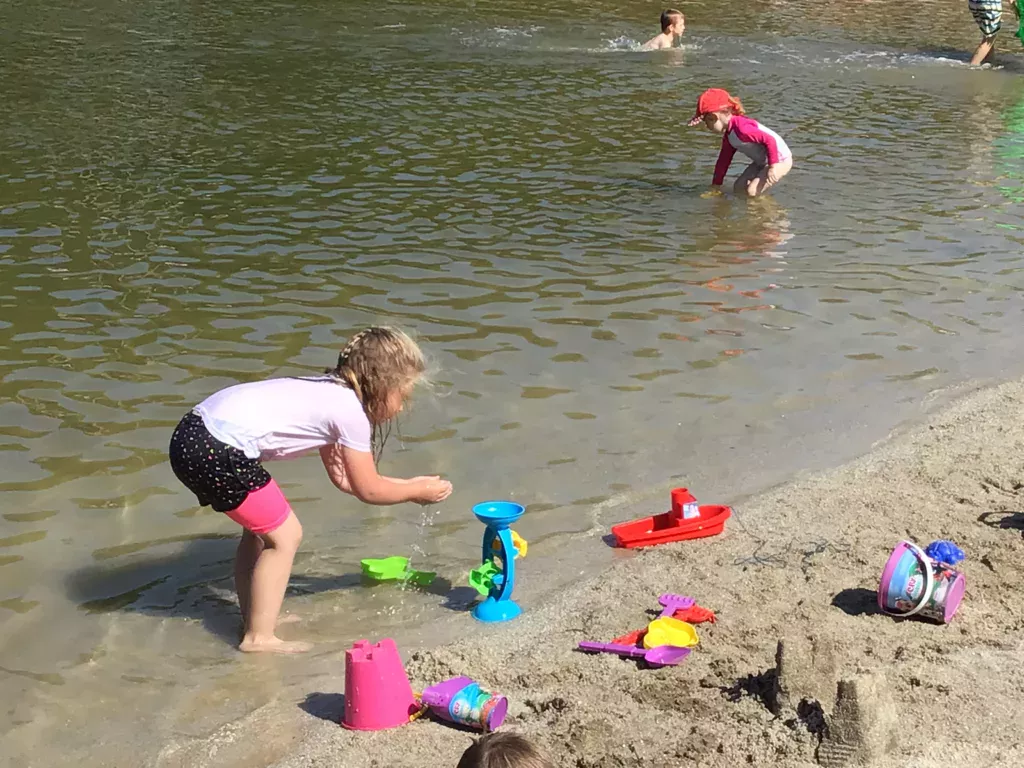 camping paradis plage bretagne