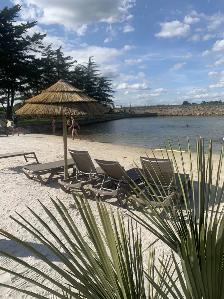 Piscine Naturelle Camping Paradis le Moulin des Oies